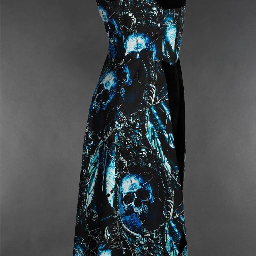 Black and Blue Dead Pirate Jinx Dress - Picture 4 of 5